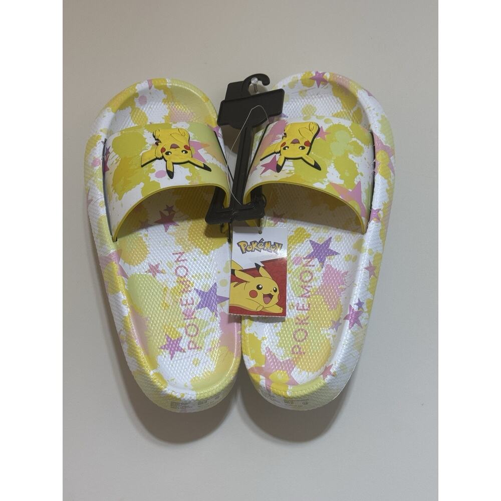 Pokémon Slide for women, Sizes 9 Yellow New With Tag
